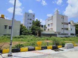 Vacant site — boundary check